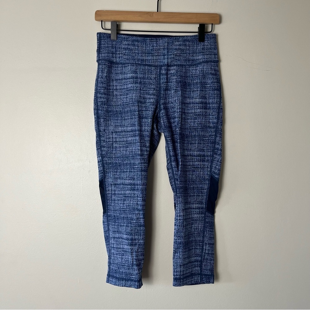 Tommy Hilfiger Blue Cropped Athletic Leggings Medium